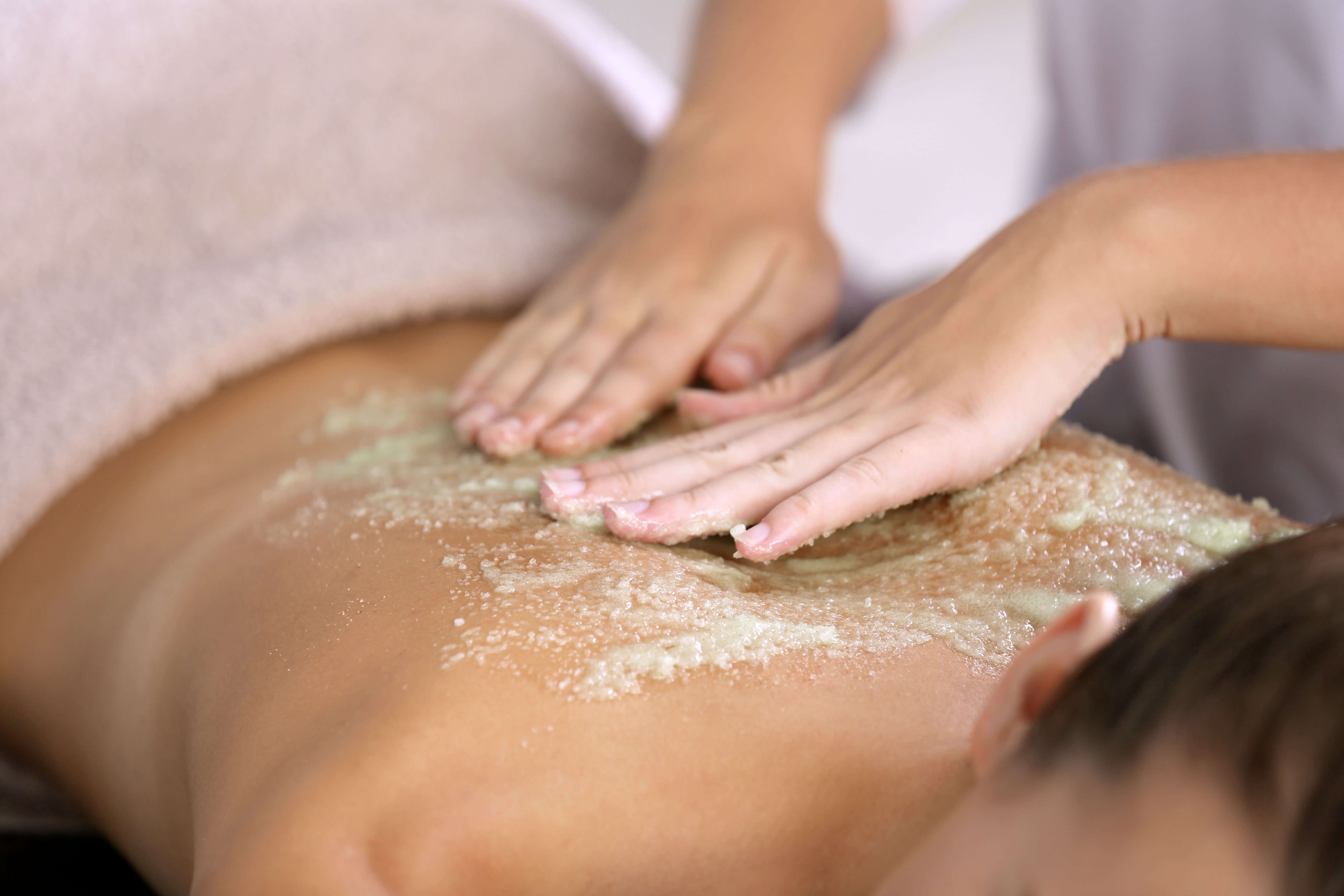 Centro Estiu carabanchel estetica tratamiento corporal facial depilacion laser cera masaje maquillaje manicura pedicura pestañas especialistas